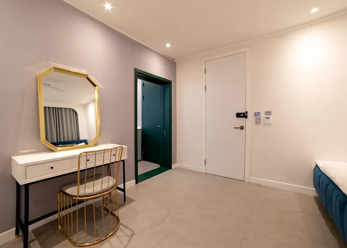 Cloud Hongdae #arex 3min Bed & Breakfast 4*