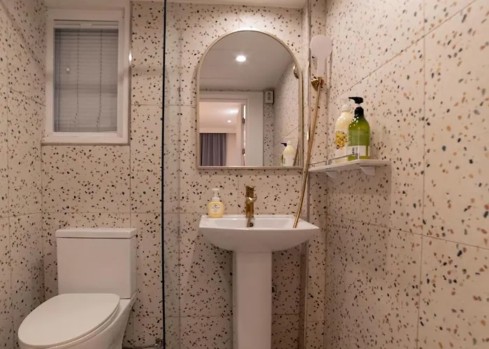 Bed & Breakfast Cloud Hongdae #arex 3min Seul