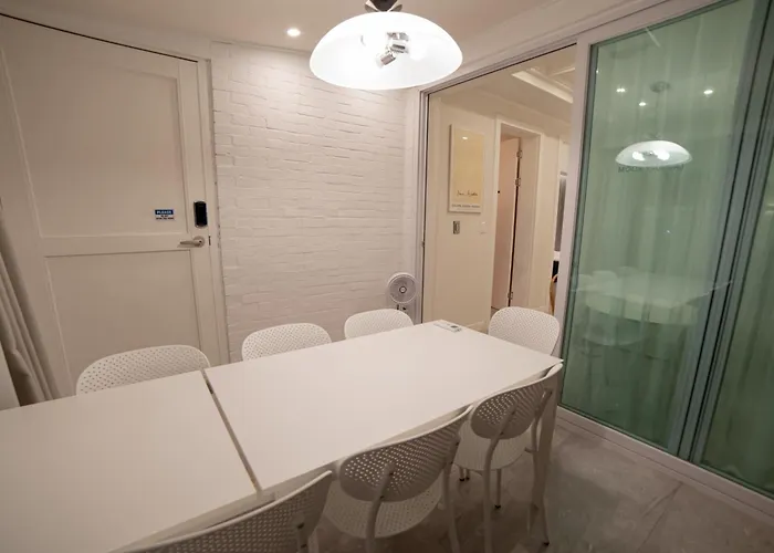 Bed & Breakfast Cloud Hongdae #arex 3min Seul