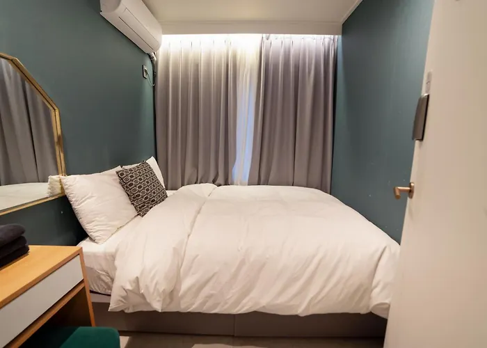Cloud Hongdae #arex 3min Bed & Breakfast 4*