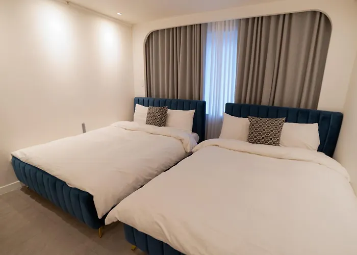 Bed & Breakfast Cloud Hongdae #arex 3min 4*