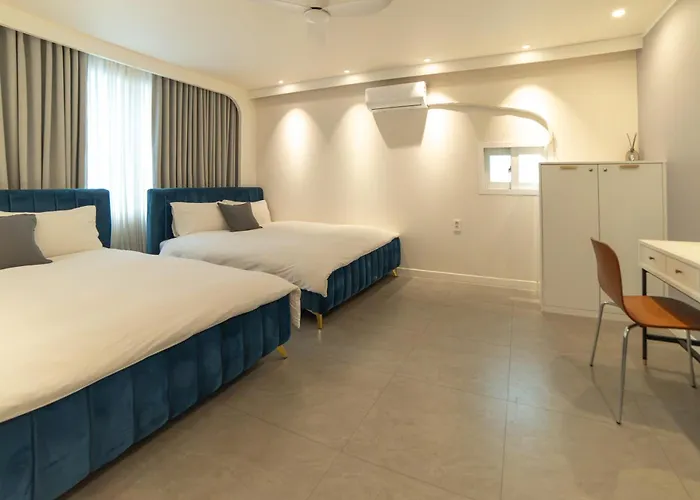 Bed & Breakfast Cloud Hongdae #arex 3min 4*