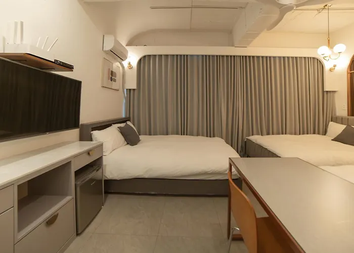 Cloud Hongdae #arex 3min Bed & Breakfast Seul