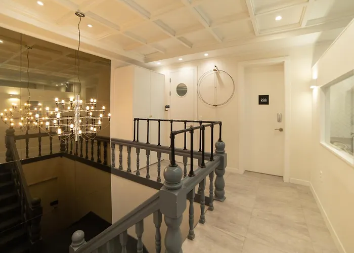 Cloud Hongdae #arex 3min Bed & Breakfast 4*
